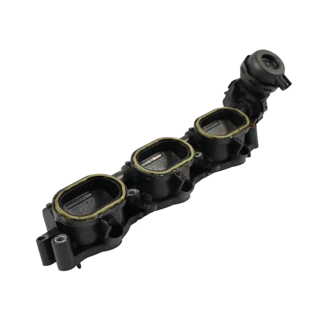 Presa D'Aria Mainfold 3.0 Benzina Destra per Audi A4 B8 A5 S5 8T con numero di parte 06E133110AT Audi A4 B8 A5 S5 8T Presa D'Aria Mainfold 3.0 Benzina Destra - SKU 06E133110AT - Numero di parte 06E133110AT