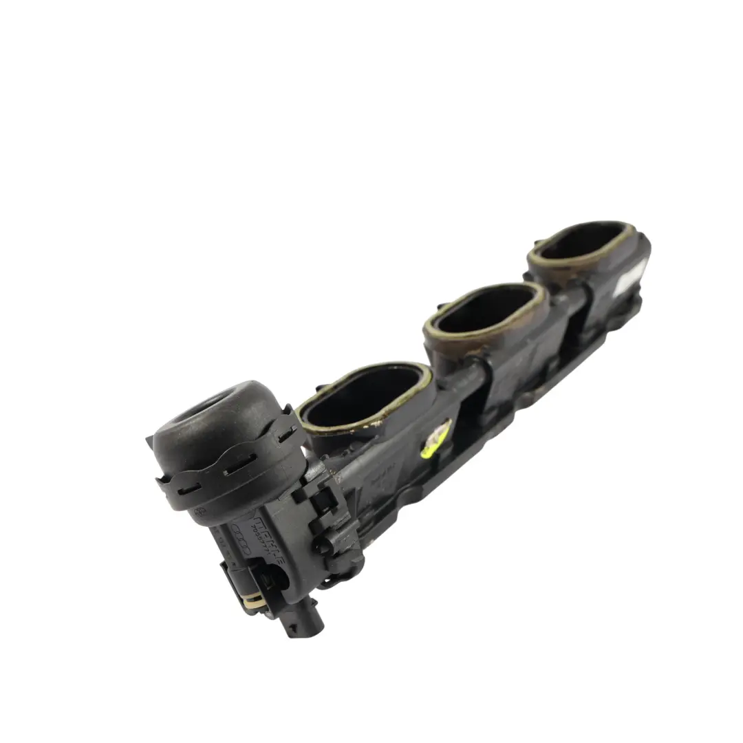 Presa D'Aria Mainfold 3.0 Benzina Destra per Audi A4 B8 A5 S5 8T con numero di parte 06E133110AT Audi A4 B8 A5 S5 8T Presa D'Aria Mainfold 3.0 Benzina Destra - SKU 06E133110AT - Numero di parte 06E133110AT