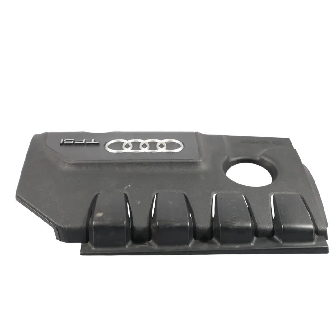 Pannello Copertura Motore per Audi A3 8P Audi TFSI con numero di parte 06J103925AE Audi A3 8P Audi TFSI Pannello Copertura Motore - SKU 06J103925AE - Numero di parte 06J103925AE