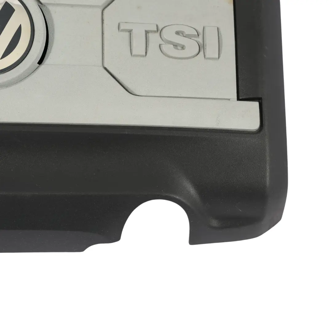 Mk3 Cache Supérieur Capot Moteur Panneau pour Volkswagen Scirocco à propos du numéro de pièce 06J103925HG Volkswagen Scirocco Mk3 Cache Supérieur Capot Moteur Panneau - SKU 06J103925HG - Numéro de pièce 06J103925HG