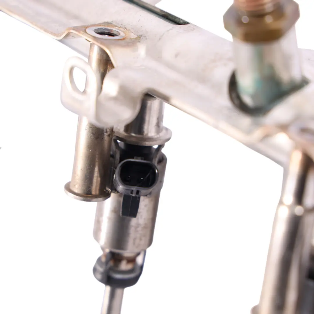 Audi A4 B8 Q3 8U Rail D'Injection Injecteurs 2.0 TFSI Essence - SKU 06J133317AB-1 - Numéro de pièce 06J133317AB