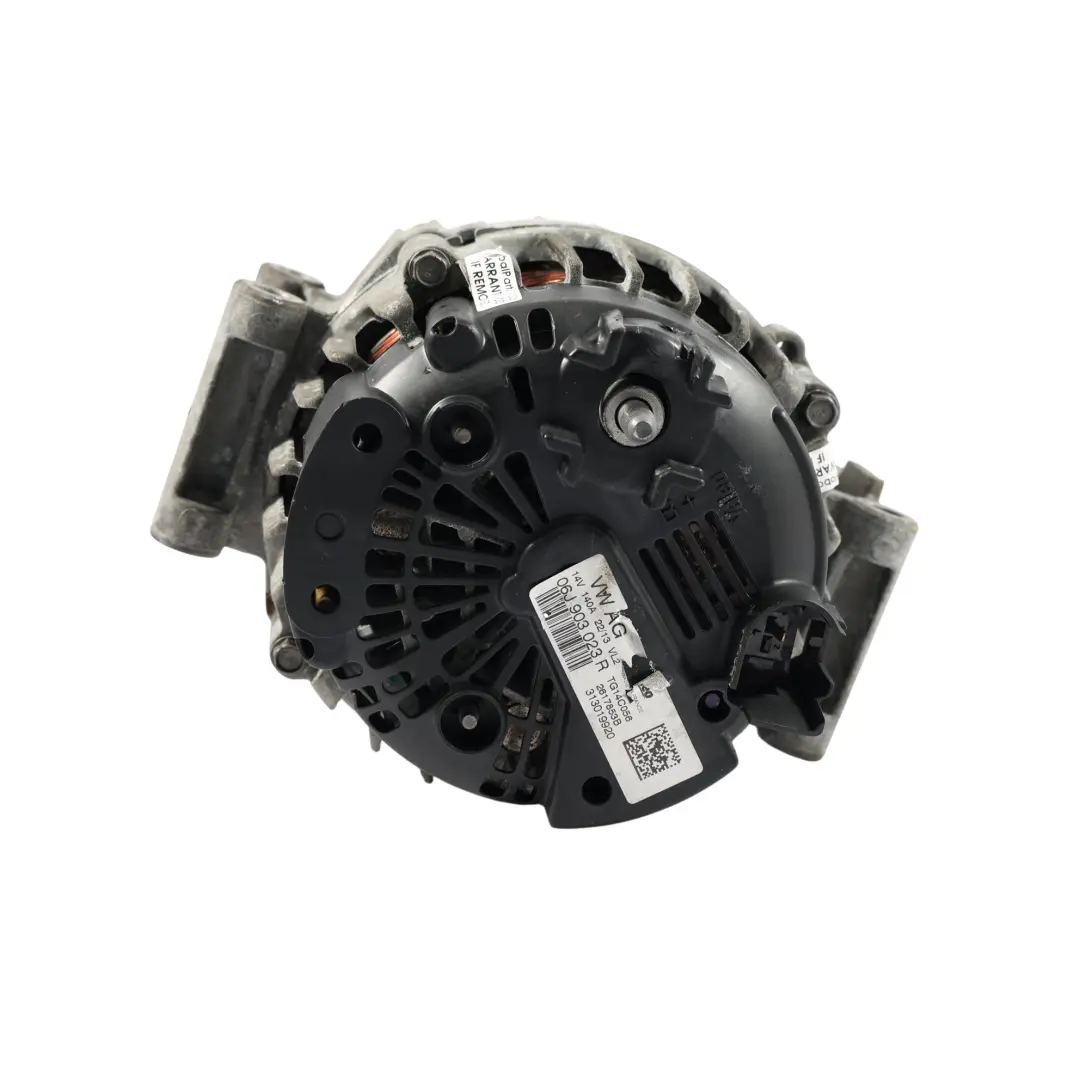 Alternatore Generatore 14V 140A per Audi Q3 8U con numero di parte 06J903023R Audi Q3 8U Alternatore Generatore 14V 140A - SKU 06J903023R - Numero di parte 06J903023R