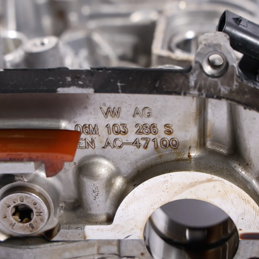 Audi S5 F5 Obudowa Pokrywa Zaworów Cylindrów 4-6 3.0 TFSI CWGD - SKU 06M103061AK-1 - Numer Części 06M103061AK