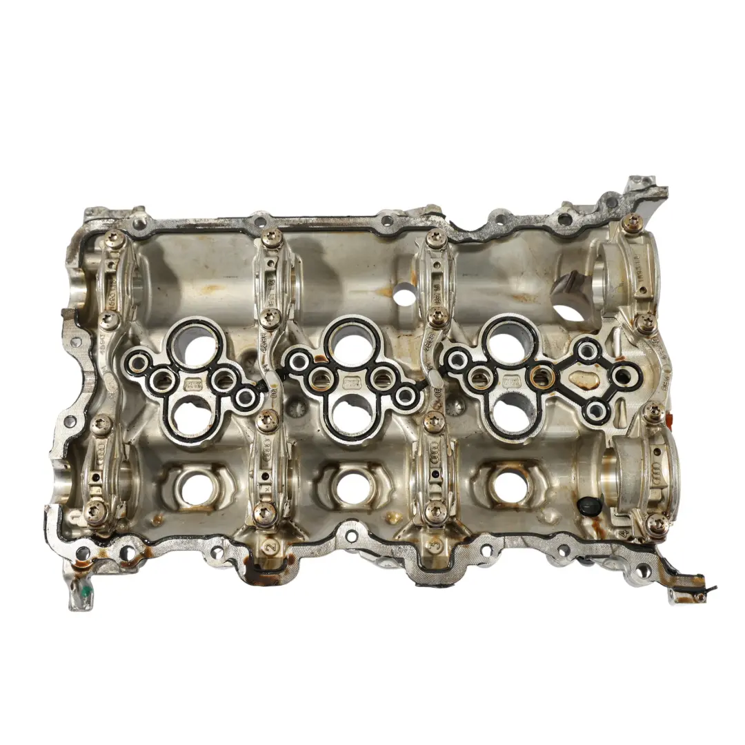 Obudowa Pokrywa Zaworów Cylindrów 4-6 3.0 TFSI CWGD do Audi S5 F5 o numerze 06M103061AK Audi S5 F5 Obudowa Pokrywa Zaworów Cylindrów 4-6 3.0 TFSI CWGD - SKU 06M103061AK-1 - Numer Części 06M103061AK