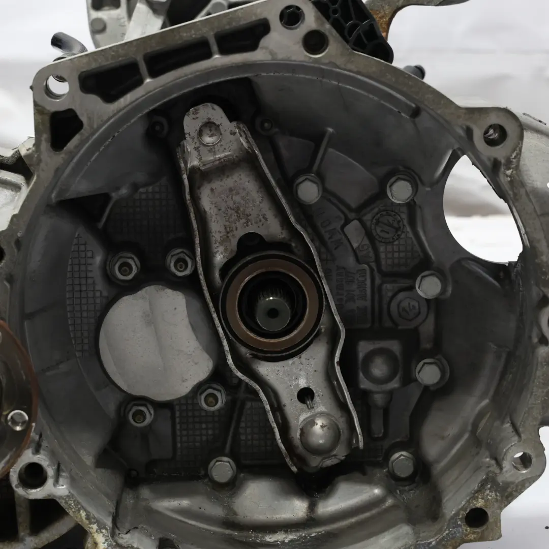 2K 1.6 TDI Skrzynia Biegów Manualna LZY do Volkswagen Caddy o numerze 0A4300046J Volkswagen Caddy 2K 1.6 TDI Skrzynia Biegów Manualna LZY - SKU 0A4300046J - Numer Części 0A4300046J