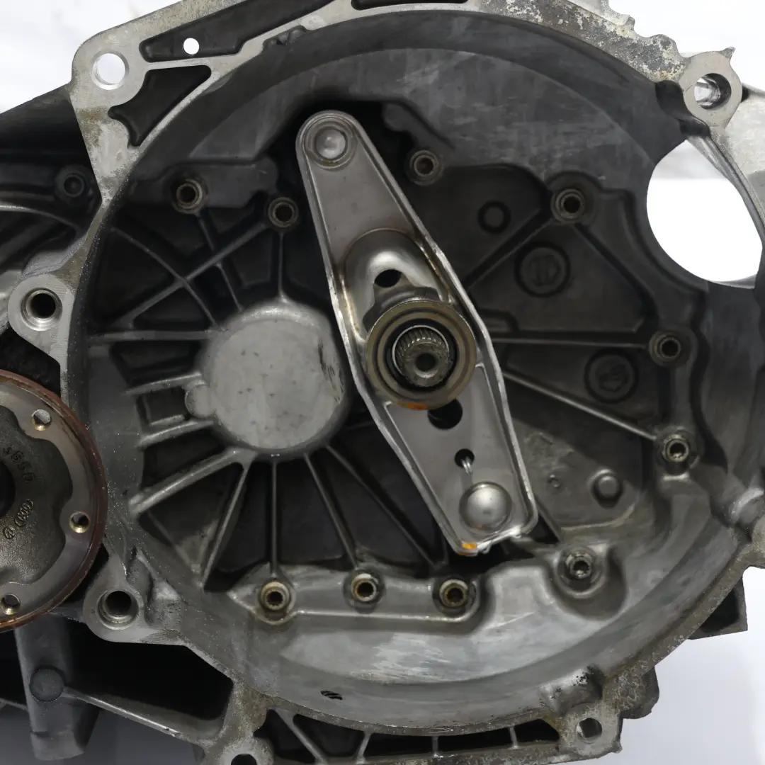 CJZB Boîte Vitesses Manuelle PKH GARANTIE pour Volkswagen Golf Mk7 1.2 TSI à propos du numéro de pièce 0AH300042T Volkswagen Golf Mk7 1.2 TSI CJZB Boîte Vitesses Manuelle PKH GARANTIE - SKU 0AH300042T - Numéro de pièce 0AH300042T