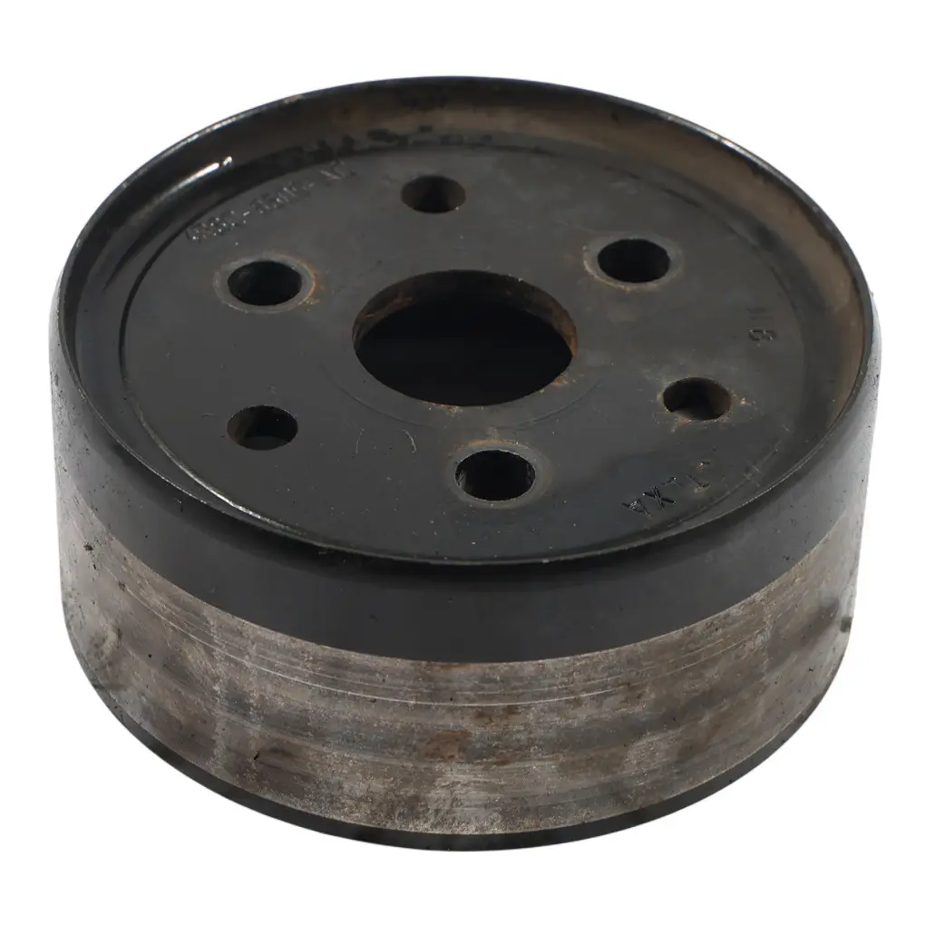 Land Rover Discovery 3 L319 276DT Wasserpumpenriemenscheibe 1311327 4R8Q-8509-AC