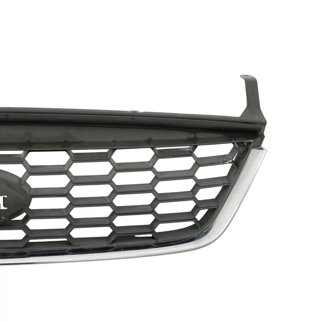 Mk4 Górny Grill Zderzaka Przód Plastry Miodu AM7S7J-8C050-AA do Ford Mondeo o numerze 1451951 Ford Mondeo Mk4 Górny Grill Zderzaka Przód Plastry Miodu AM7S7J-8C050-AA - SKU 1451951 - Numer Części 1451951
