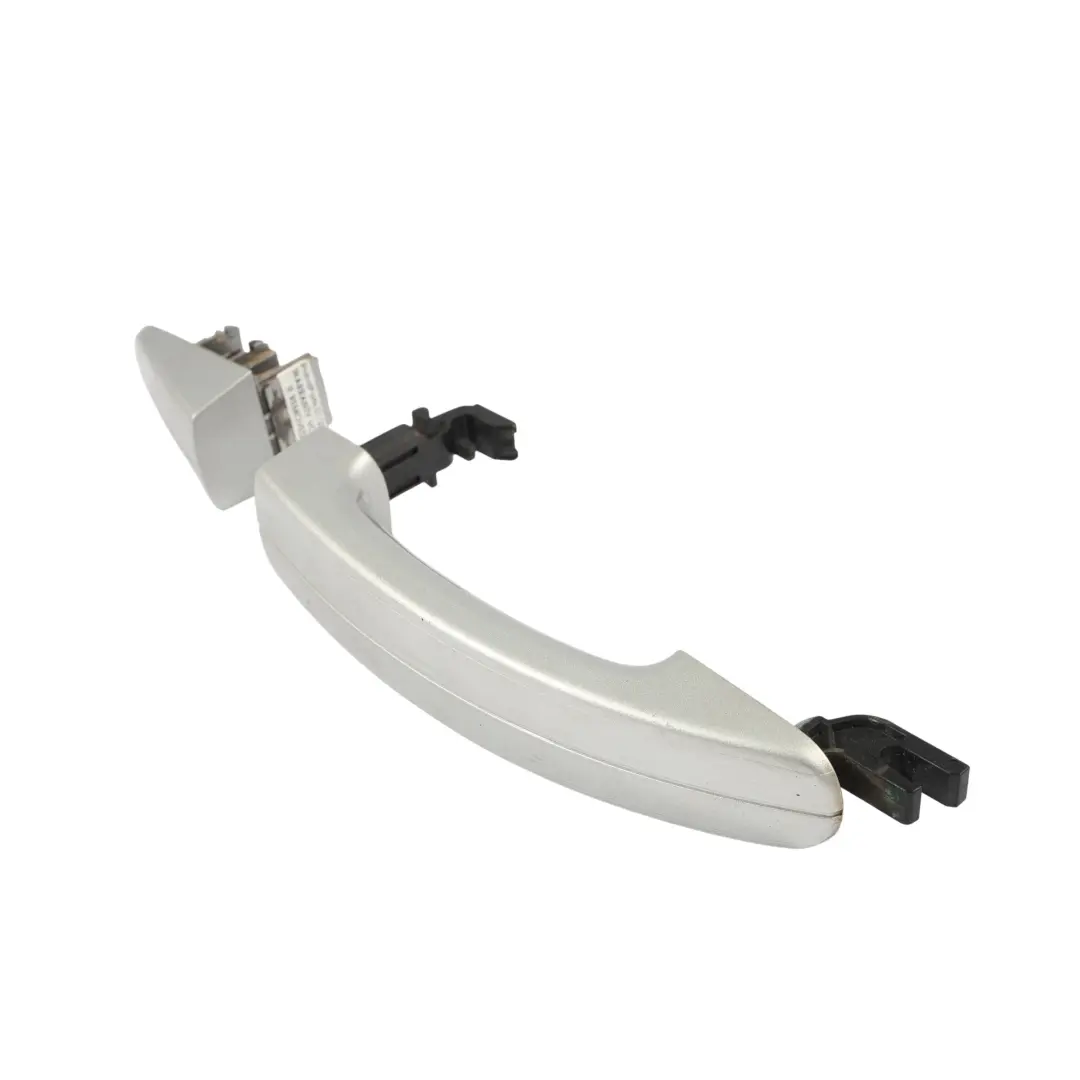 Front Door Handle Right O/S Moondust Silver Metallic ZJ to Ford Transit Connect with Part number 1738727 Ford Transit Connect Front Door Handle Right O/S Moondust Silver Metallic ZJ - SKU 1738727-MDS - Part number 1738727