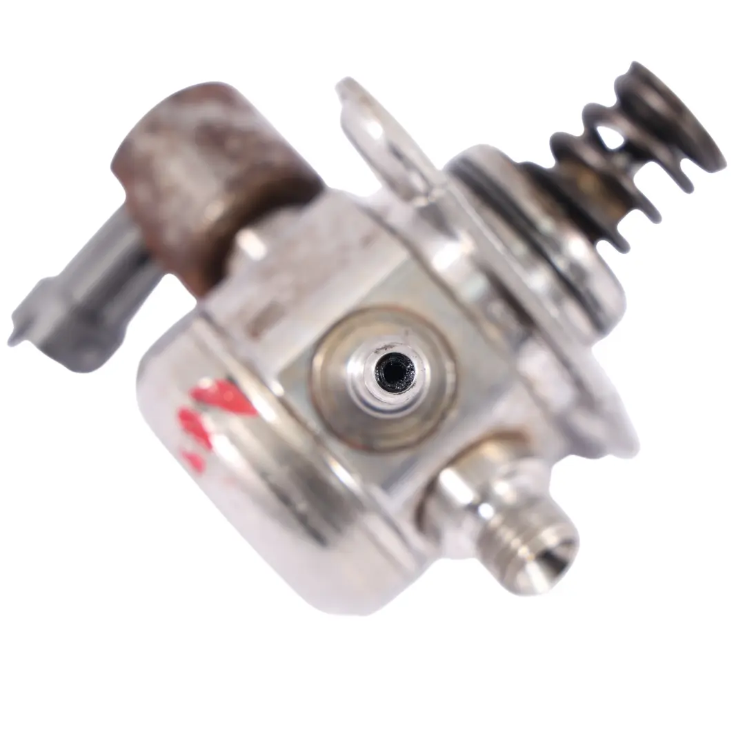 Pompe Carburant Haute Pression 1.0 Petrol Engine CM5G-9D376-GA pour Ford Fiesta Mk7 à propos du numéro de pièce 1762793 Ford Fiesta Mk7 Pompe Carburant Haute Pression 1.0 Petrol Engine CM5G-9D376-GA - SKU 1762793-1 - Numéro de pièce 1762793