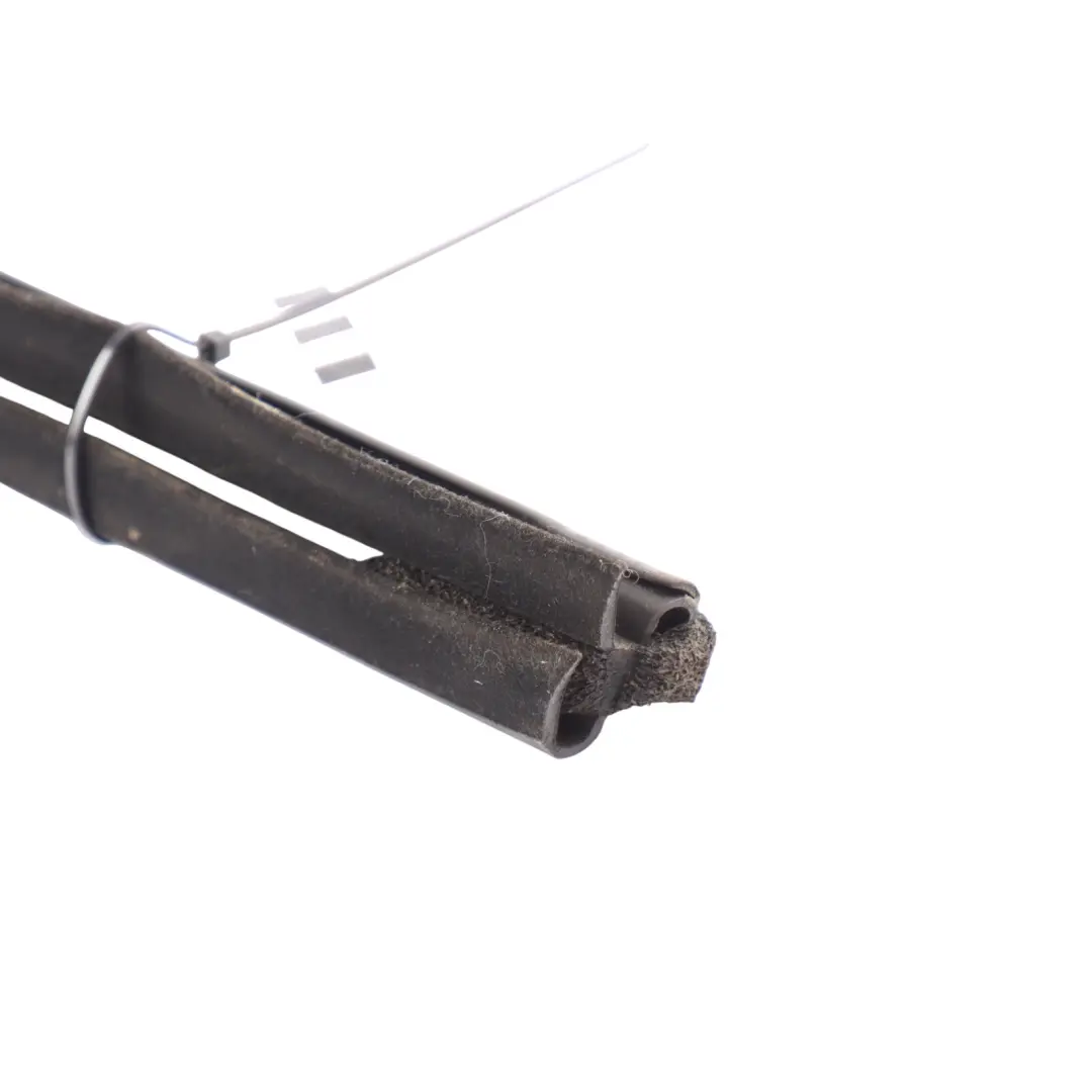 Front Door Belt Weatherstrip Seal Gasket Left N/S AV11-R20571-AB to Ford B-Max with Part number 1763128 Ford B-Max Front Door Belt Weatherstrip Seal Gasket Left N/S AV11-R20571-AB - SKU 1763128 - Part number 1763128