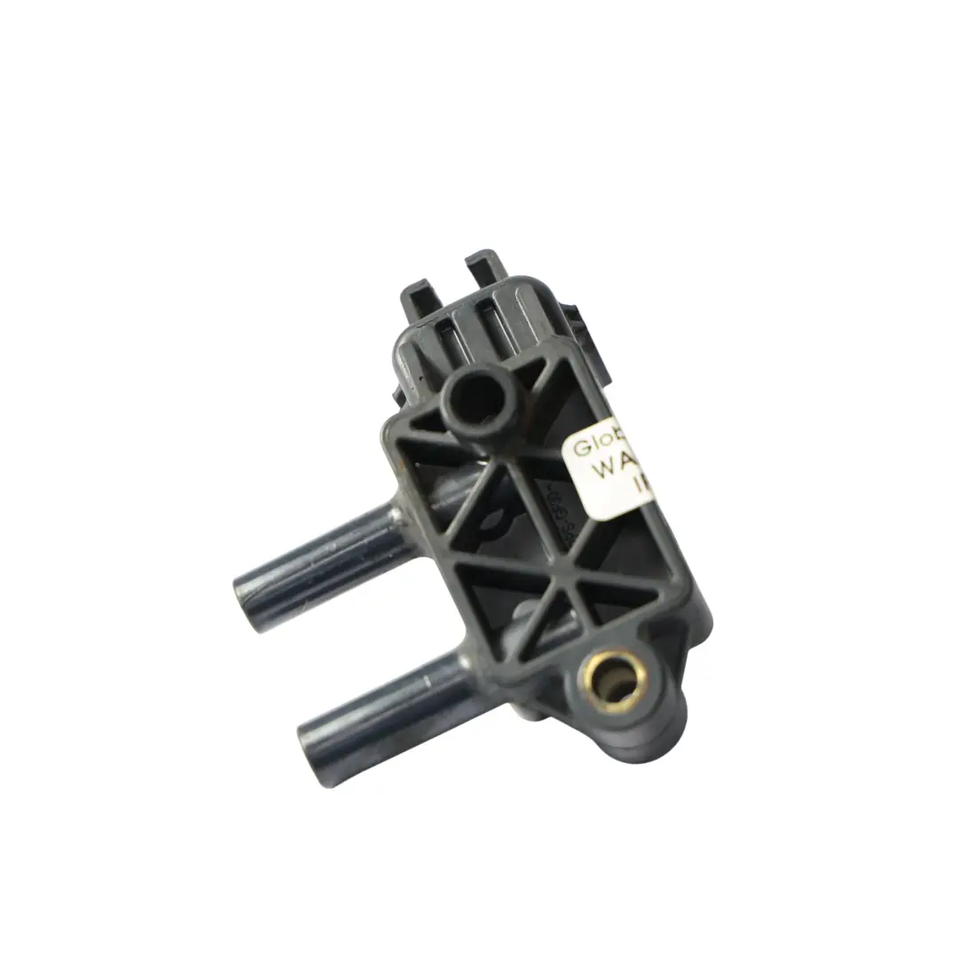 Ford Focus Mk3 Capteur De Pression D'Échappement DPF AV61-5L200-AB - SKU 1786775 - Numéro de pièce 1786775
