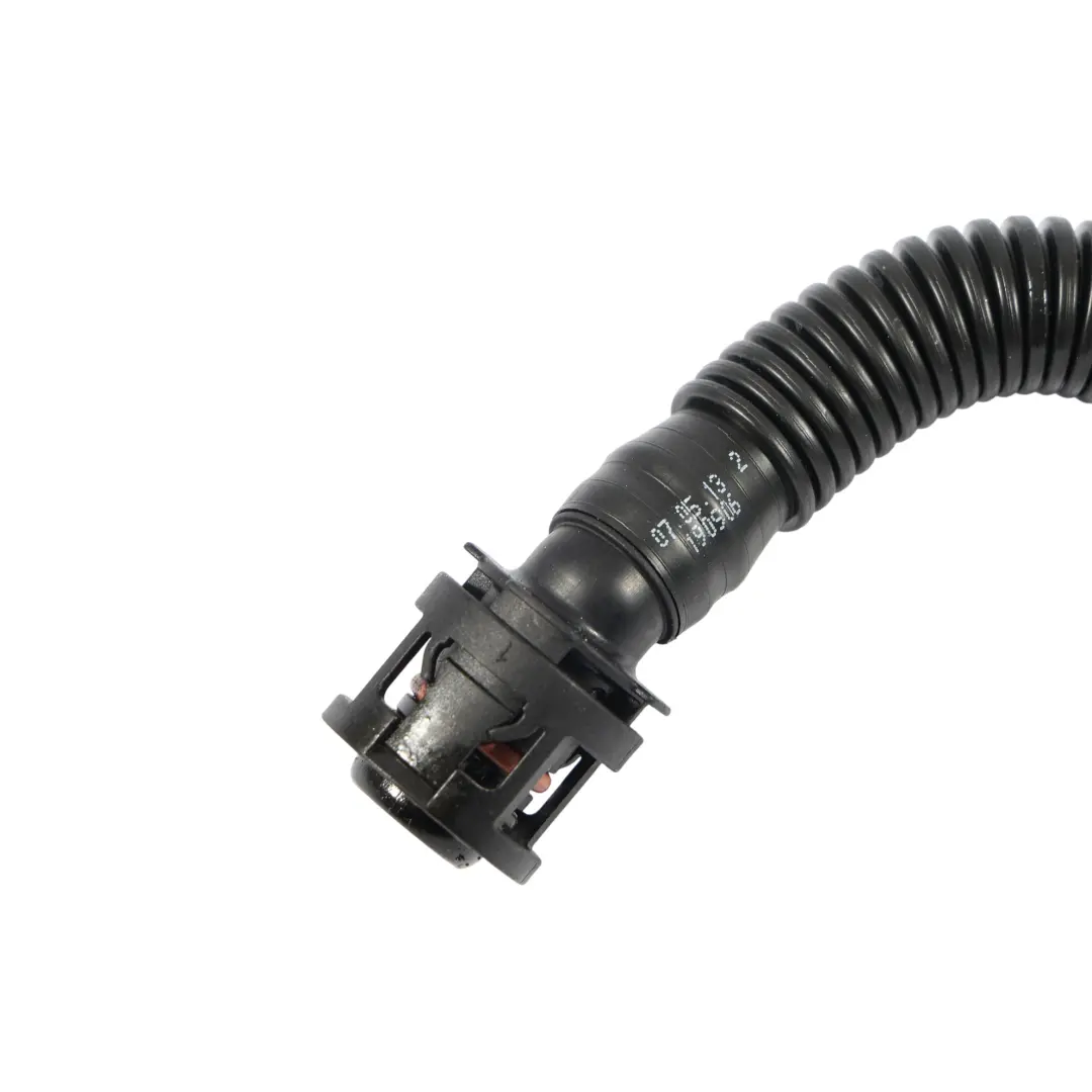 Ventilation Breather Pipe Hose Tube CM5G6K817BA to Ford B-Max Engine with Part number 1850948 Ford B-Max Engine Ventilation Breather Pipe Hose Tube CM5G6K817BA - SKU 1850948 - Part number 1850948