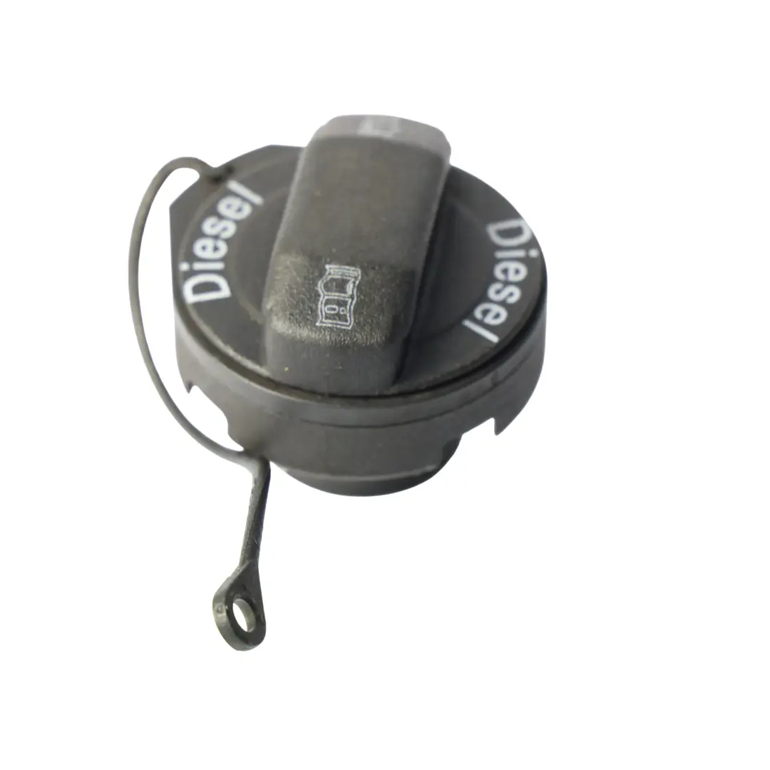 Korek Wlewu Paliwa Diesel do Audi A3 8P A4 B7 o numerze 1J0201553AJ Audi A3 8P A4 B7 Korek Wlewu Paliwa Diesel - SKU 1J0201553AJ-1 - Numer Części 1J0201553AJ