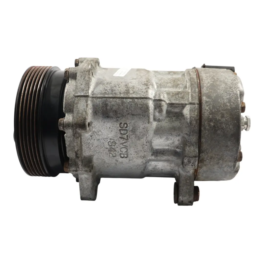 8L 1.8T A/C Aria Condizionata Compressore Pompa SD7VCB 842 per Audi S3 con numero di parte 1J0820803LX Audi S3 8L 1.8T A/C Aria Condizionata Compressore Pompa SD7VCB 842 - SKU 1J0820803LX - Numero di parte 1J0820803LX