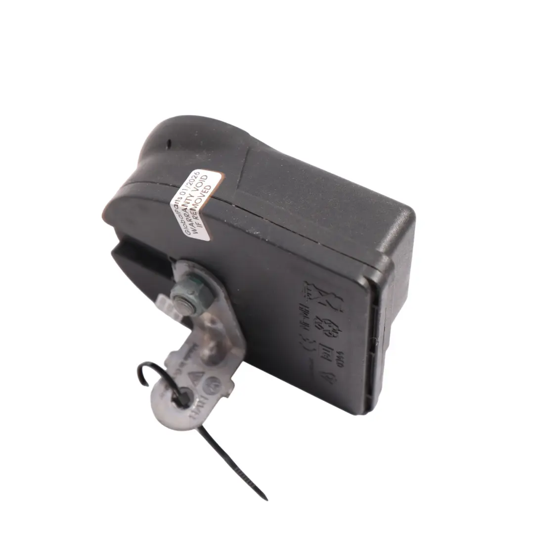 Alarm System Siren Anti-Theft Signal to Volkswagen Touareg with Part number 1J0951605A Volkswagen Touareg Alarm System Siren Anti-Theft Signal - SKU 1J0951605A - Part number 1J0951605A