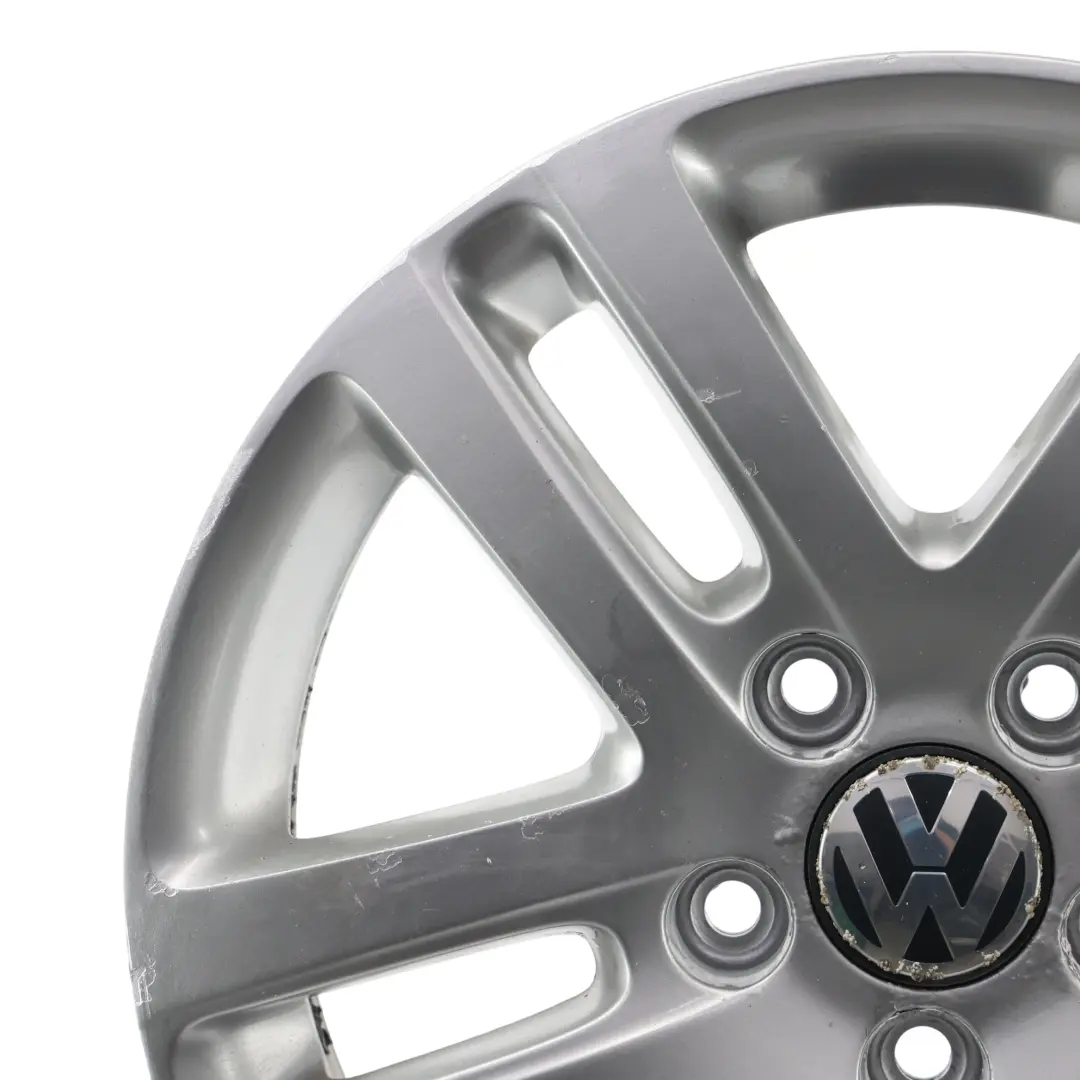 Mk5 Silberne Leichtmetallfelge 16" 6.5J ET:50 für Volkswagen Golf mit Teilenummer 1K0601025AJ Volkswagen Golf Mk5 Silberne Leichtmetallfelge 16" 6.5J ET:50 - SKU 1K0601025AJ-1 - Teilenummer 1K0601025AJ