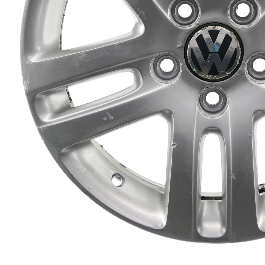 Mk5 Llanta De Aleación Plateada 16" 6.5J ET:50 para Volkswagen Golf con número de pieza 1K0601025AJ Volkswagen Golf Mk5 Llanta De Aleación Plateada 16" 6.5J ET:50 - SKU 1K0601025AJ-1 - Número de pieza 1K0601025AJ