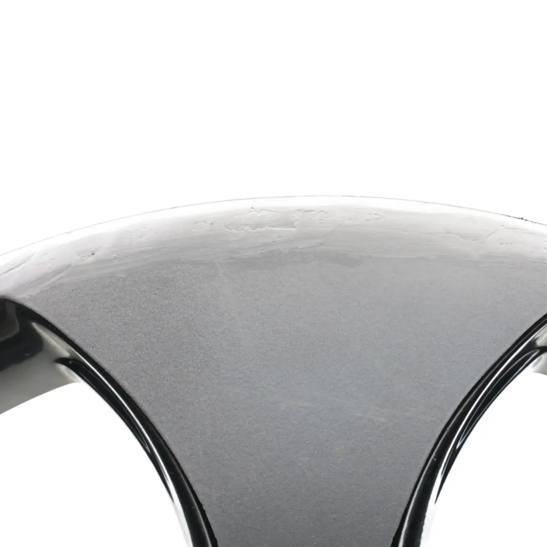 Mk5 Srebrna Felga Aluminiowa 18" 7.5J ET:51 do VW Volkswagen Golf o numerze 1K0601025BA VW Volkswagen Golf Mk5 Srebrna Felga Aluminiowa 18" 7.5J ET:51 - SKU 1K0601025BA-5 - Numer Części 1K0601025BA