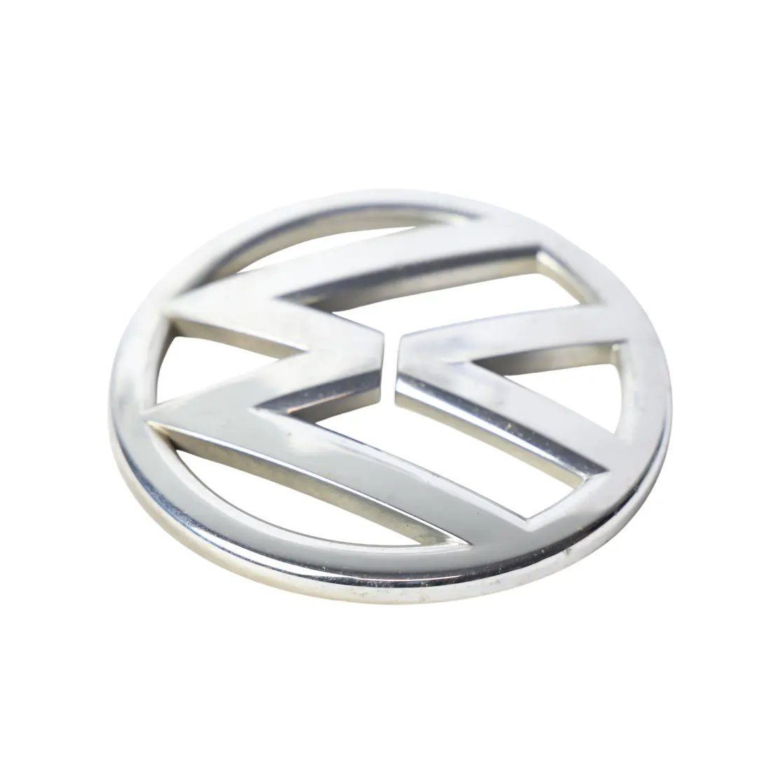 Heckklappenemblem Logo Abzeichen Ornament für Volkswagen VW Scirocco III mit Teilenummer 1K0853630 Volkswagen VW Scirocco III Heckklappenemblem Logo Abzeichen Ornament - SKU 1K0853630 - Teilenummer 1K0853630