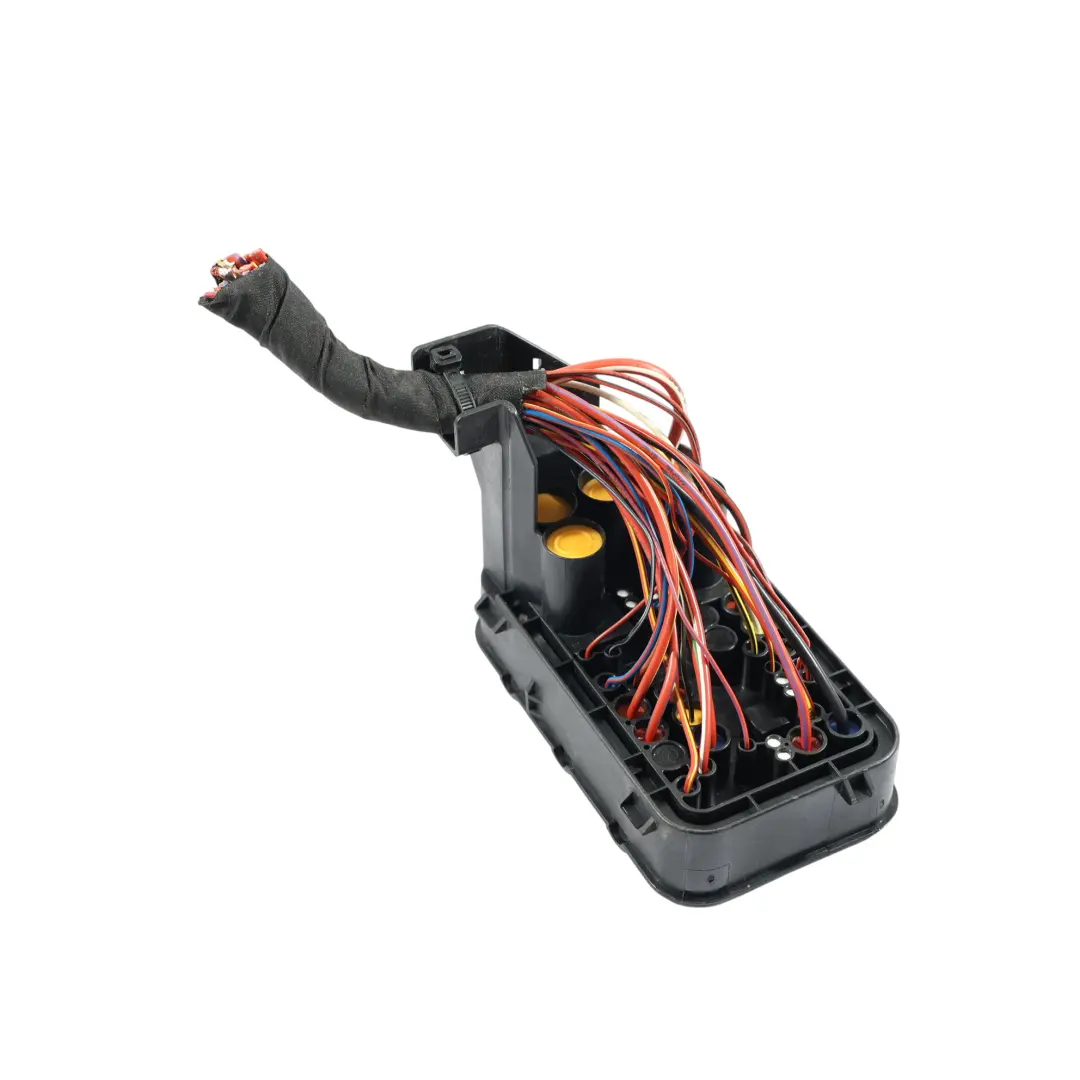 VW Caddy 2K Caja De Fusibles Módulo De Control Conector Enchufe - SKU 1K0937700B - Número de pieza 1K0937700B