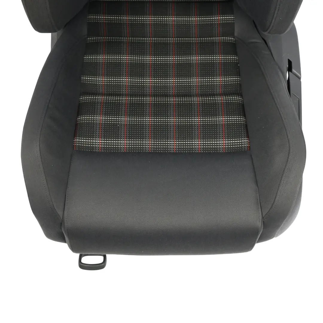 Mk5 GTI 5 Portes Siège Avant Gauche Chauffant En Tissu pour VW Volkswagen Golf à propos du numéro de pièce 1K4881805GD VW Volkswagen Golf Mk5 GTI 5 Portes Siège Avant Gauche Chauffant En Tissu - SKU 1K4881805GD-1 - Numéro de pièce 1K4881805GD