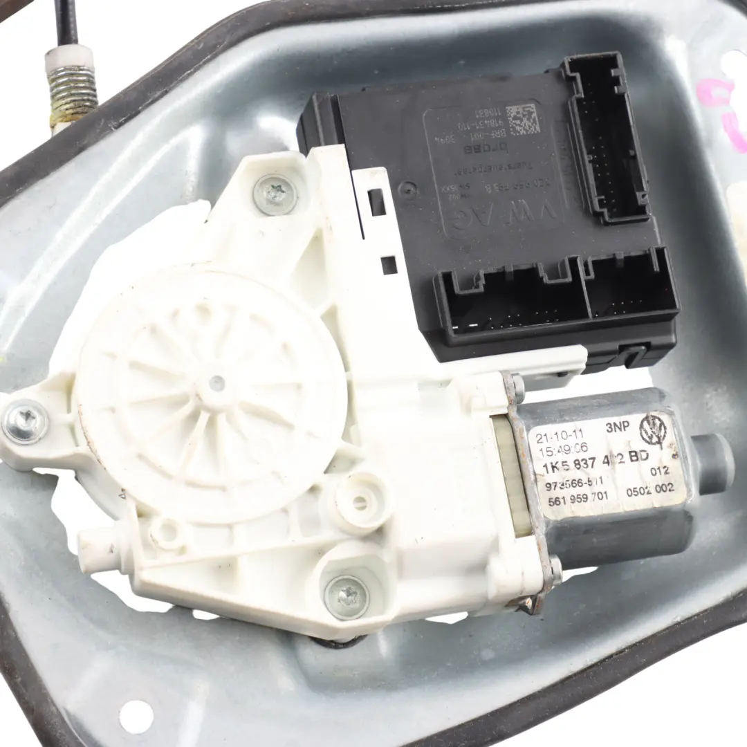 Mk6 Window Regulator Mechanism Motor Front Door Right O/S to VW Golf with Part number 1K5837462B VW Golf Mk6 Window Regulator Mechanism Motor Front Door Right O/S - SKU 1K5837462B - Part number 1K5837462B