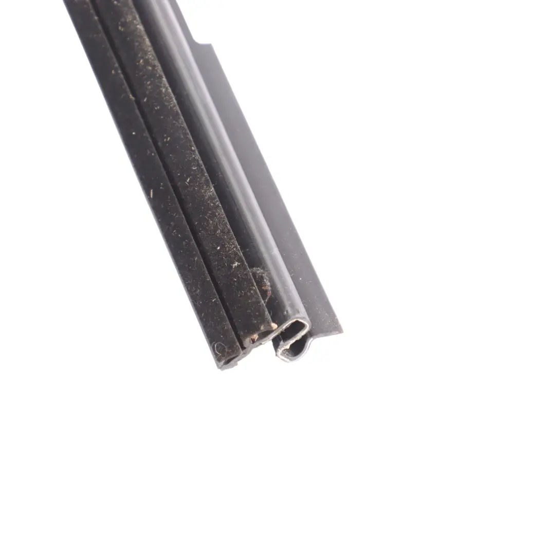 Door Window Seal Rubber Gasket Inner Front Right O/S to VW Golf Mk7 with Part number 1K5837472D VW Golf Mk7 Door Window Seal Rubber Gasket Inner Front Right O/S - SKU 1K5837472D - Part number 1K5837472D