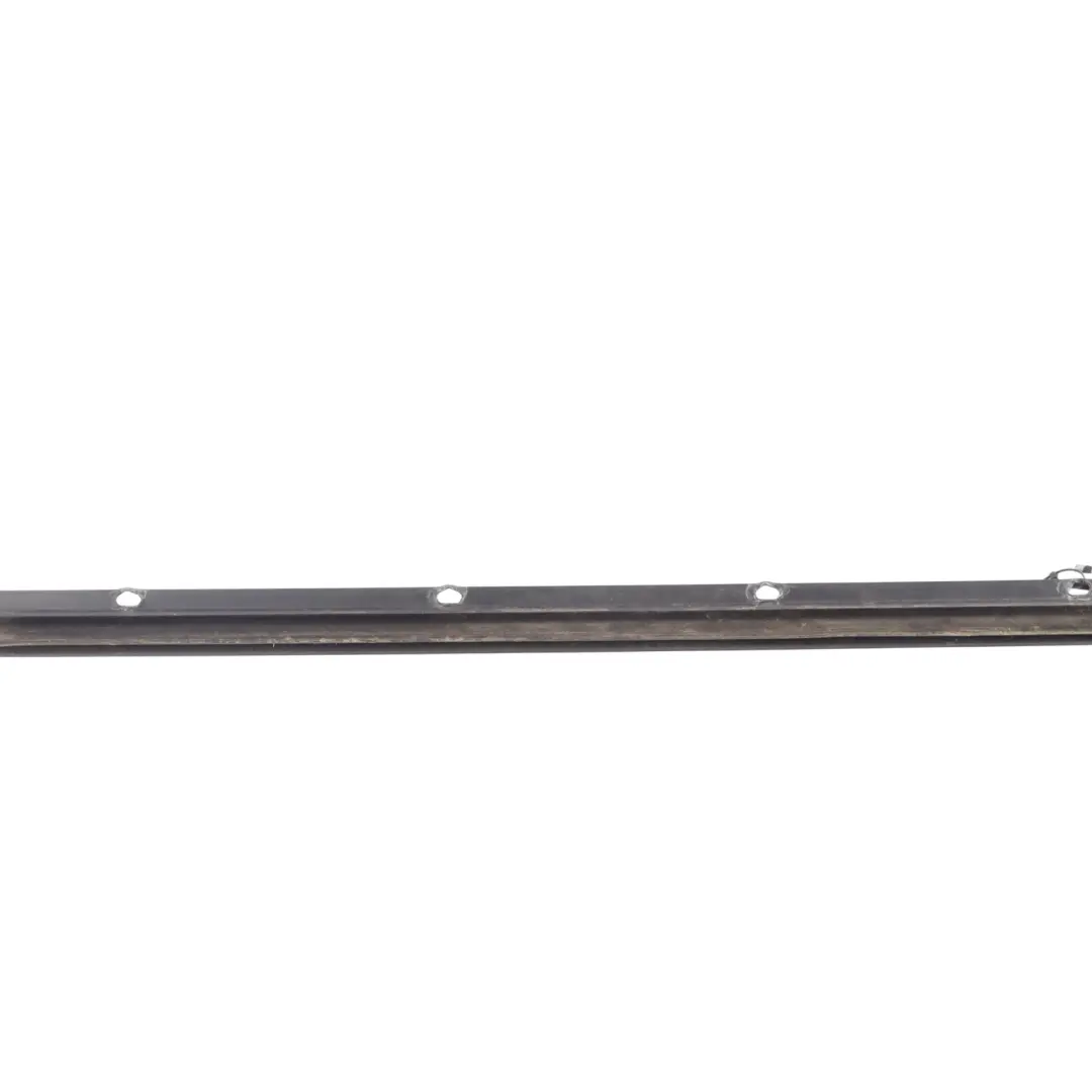 Volkswagen Golf MK6 Fensterdichtung Zierleiste Abdeckung Vorne Links - SKU 1K5837475D - Teilenummer 1K5837475D