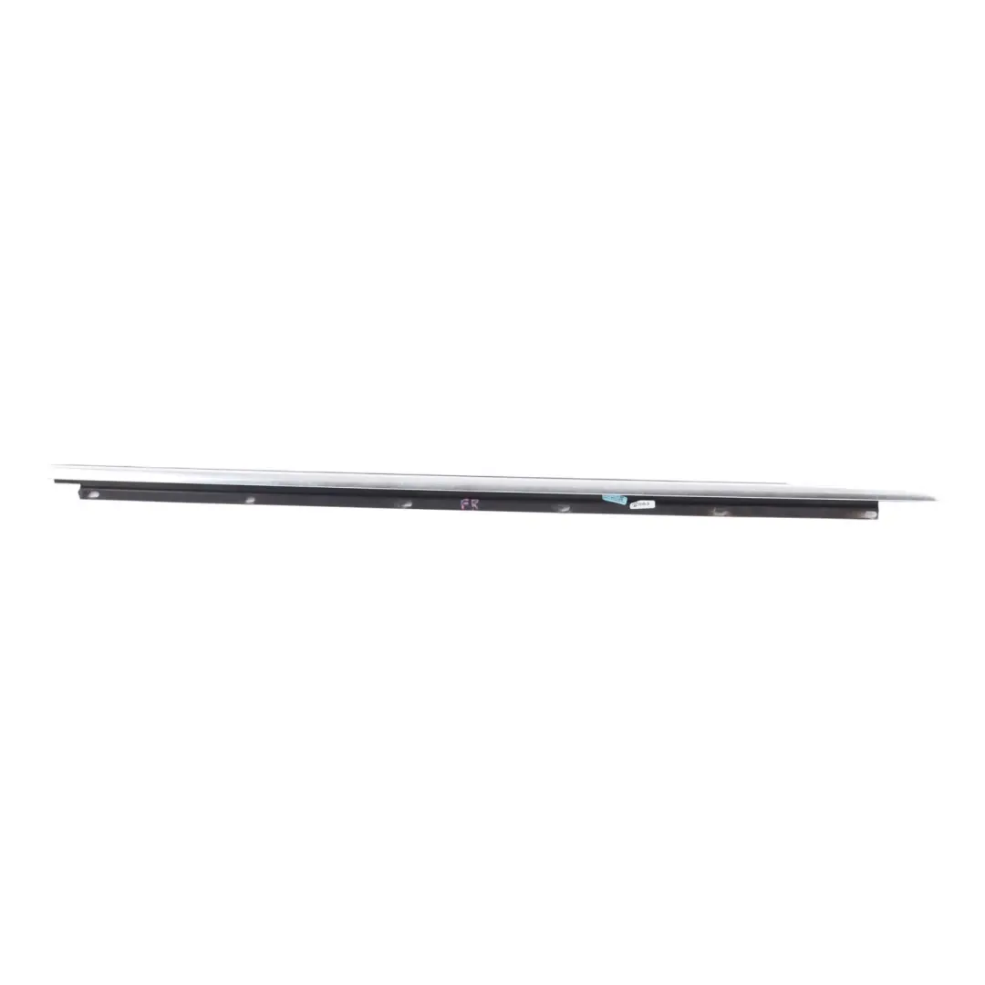 MK6 Variant Joint Vitre Extérieur Avant Droit pour Volkswagen Golf à propos du numéro de pièce 1K5837476D Volkswagen Golf MK6 Variant Joint Vitre Extérieur Avant Droit - SKU 1K5837476D - Numéro de pièce 1K5837476D