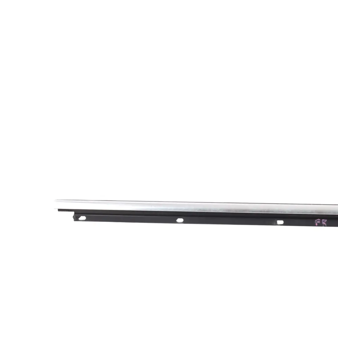 Volkswagen Golf MK6 Variant Fensterdichtung Außen Vorne Rechts - SKU 1K5837476D - Teilenummer 1K5837476D