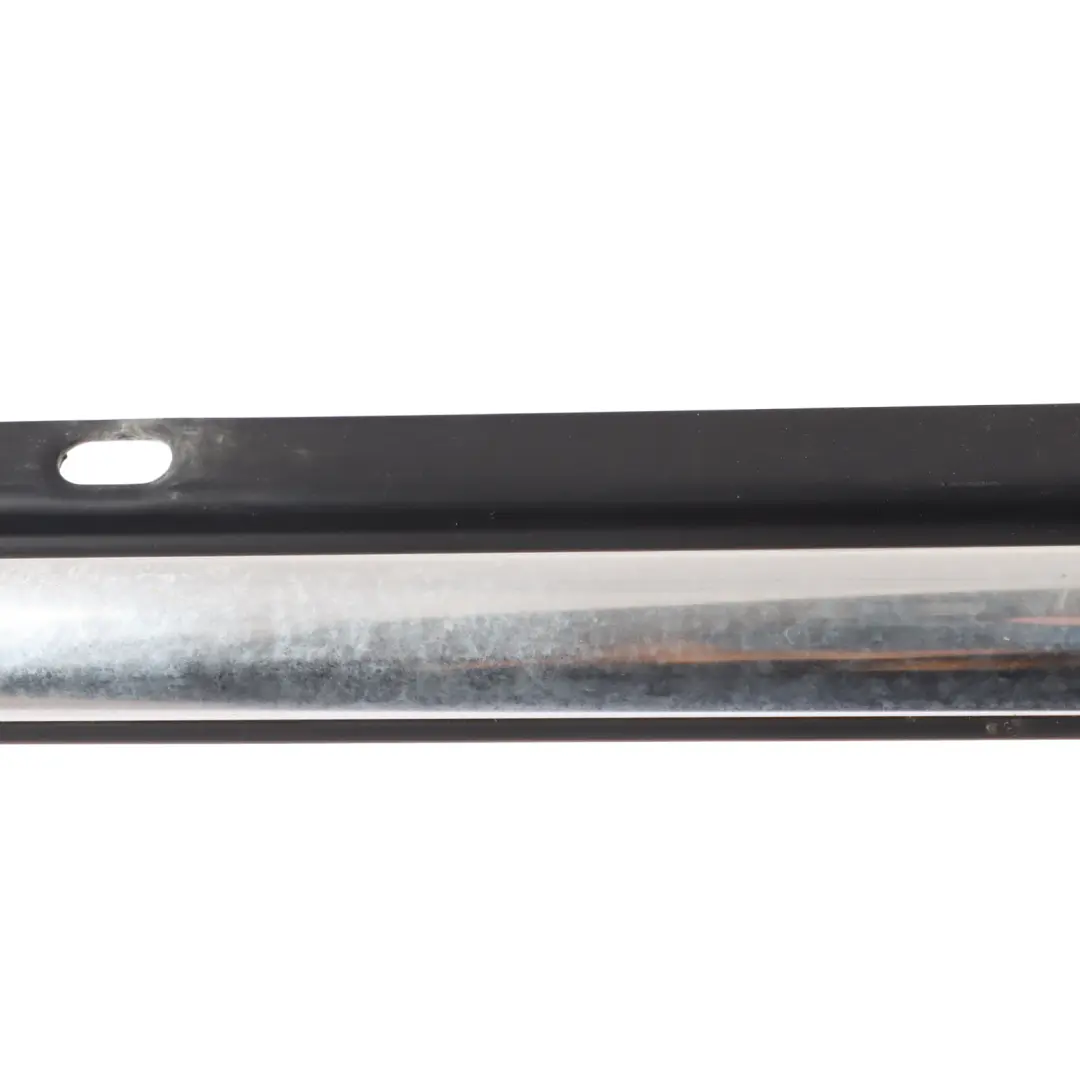 MK6 Variant Fensterdichtung Außen Vorne Rechts für Volkswagen Golf mit Teilenummer 1K5837476D Volkswagen Golf MK6 Variant Fensterdichtung Außen Vorne Rechts - SKU 1K5837476D - Teilenummer 1K5837476D