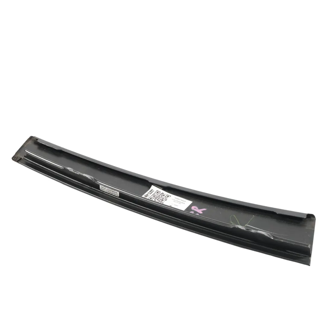 Mk6 Variant Puerta Delantera Columna B Recorte Derecho para VW Golf con número de pieza 1K5837902D VW Golf Mk6 Variant Puerta Delantera Columna B Recorte Derecho - SKU 1K5837902D - Número de pieza 1K5837902D