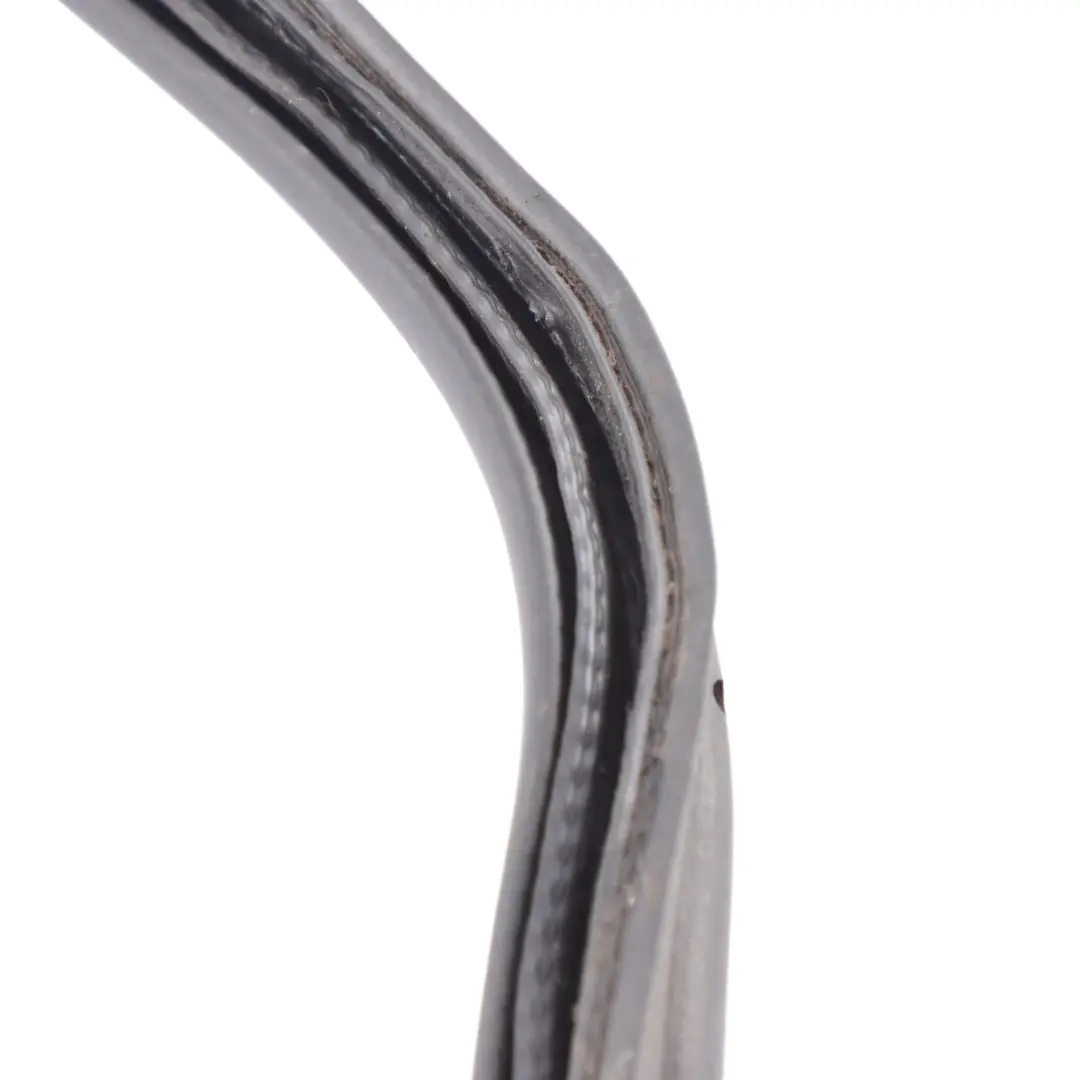 VW Golf V 5 Guarnizione portellone bagagliaio Guarnizione posteriore - SKU 1K6827705B - Numero di parte 1K6827705B