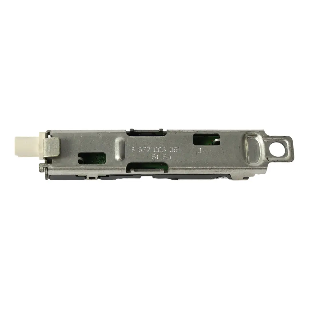 Mk3 Módulo Amplificador Antena Aérea Lado Izquierdo para VW Scirocco con número de pieza 1K8035552C VW Scirocco Mk3 Módulo Amplificador Antena Aérea Lado Izquierdo - SKU 1K8035552C - Número de pieza 1K8035552C