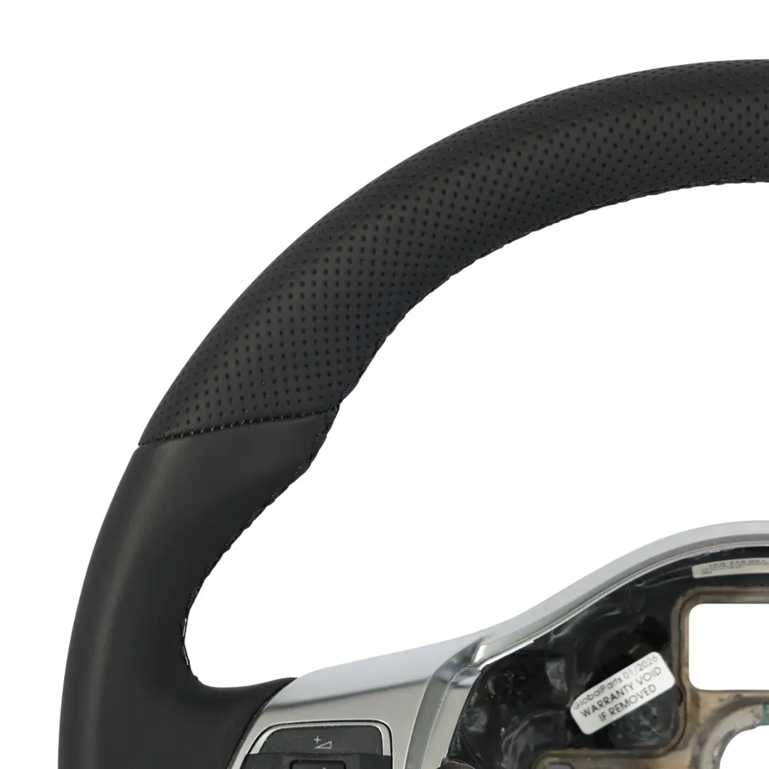 MK3 Volante NUOVO In Pelle Nera per VW Volkswagen Scirocco con numero di parte 1K8419091T VW Volkswagen Scirocco MK3 Volante NUOVO In Pelle Nera - SKU 1K8419091T-1 - Numero di parte 1K8419091T