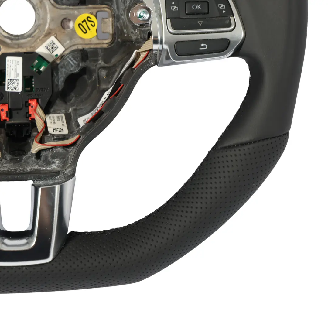 MK3 Volant NEUF En Cuir Noir pour VW Volkswagen Scirocco à propos du numéro de pièce 1K8419091T VW Volkswagen Scirocco MK3 Volant NEUF En Cuir Noir - SKU 1K8419091T-1 - Numéro de pièce 1K8419091T