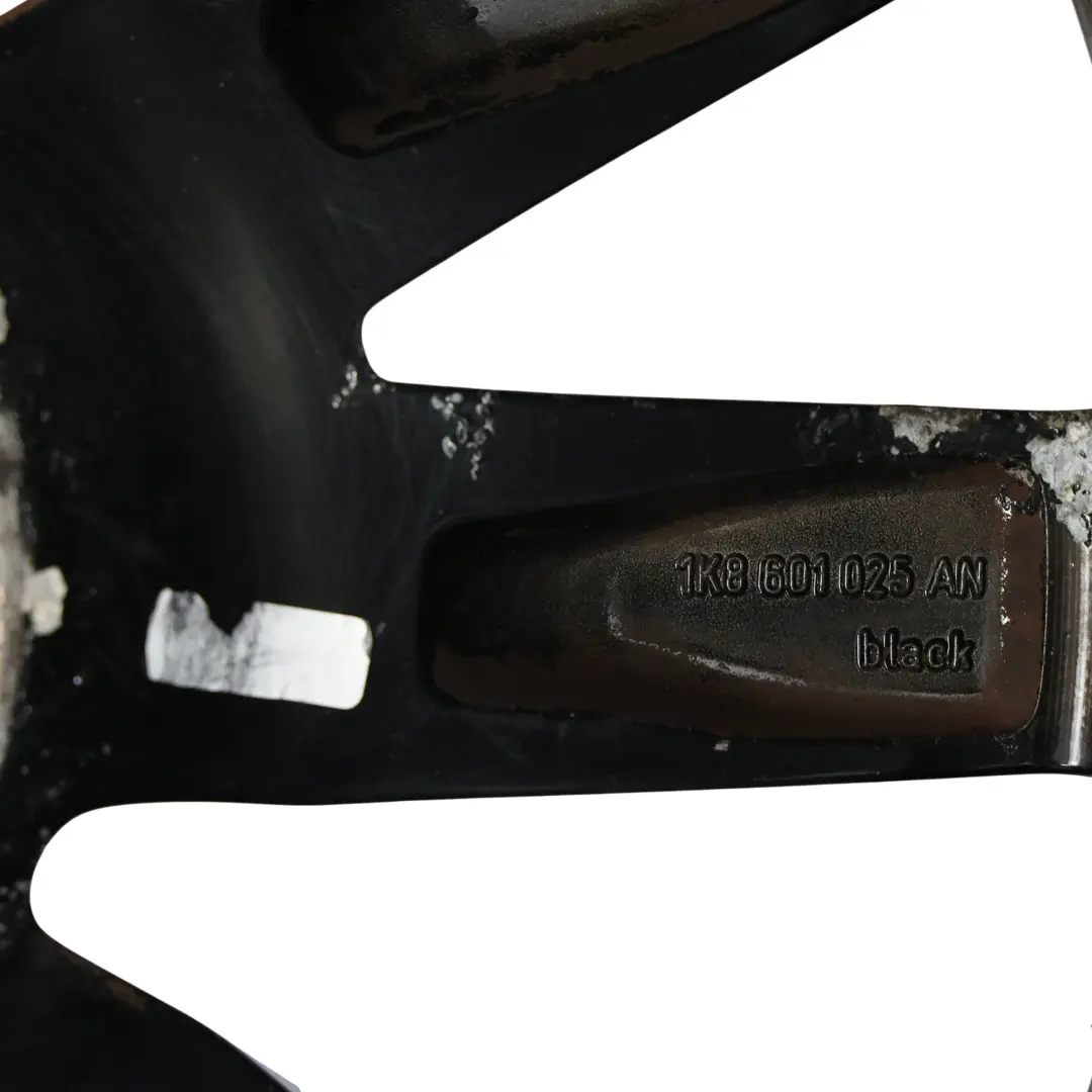 Volkswagen Scirocco Mk3 Llanta De Aleación Bicolor 18" 8J ET:41 - SKU 1K8601025M-1 - Número de pieza 1K8601025M