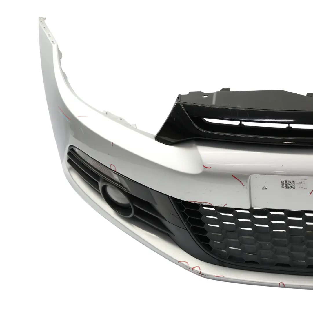 Mk3 Przedni Zderzak Panel Reflex Silver Srebrny Metalik - A7W do VW Scirocco o numerze 1K8807217M VW Scirocco Mk3 Przedni Zderzak Panel Reflex Silver Srebrny Metalik - A7W - SKU 1K8807217M-RES - Numer Części 1K8807217M