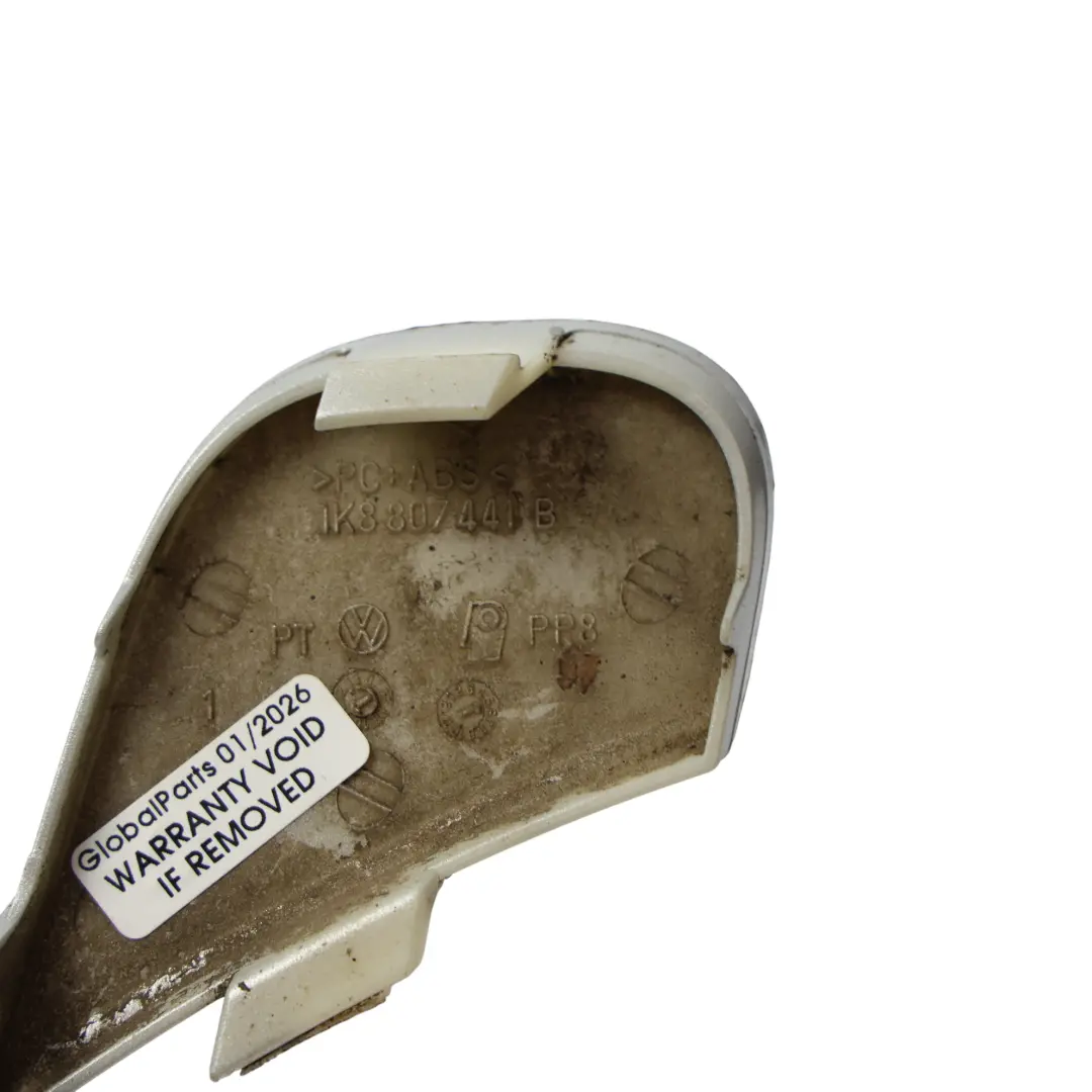 Parachoques Trasero Del Gancho De Remolque Ojo Reflex Plata A7W para VW Scirocco III con número de pieza 1K8807441B VW Scirocco III Parachoques Trasero Del Gancho De Remolque Ojo Reflex Plata A7W - SKU 1K8807441B-RES - Número de pieza 1K8807441B