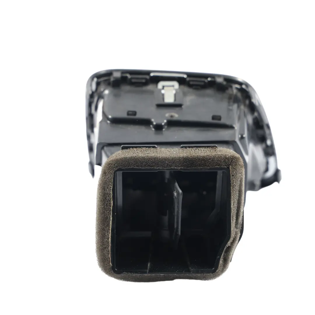 MK3 Ventilación Salpicadero Boquilla Izquierda para VW Volkswagen Scirocco con número de pieza 1K8819703 VW Volkswagen Scirocco MK3 Ventilación Salpicadero Boquilla Izquierda - SKU 1K8819703 - Número de pieza 1K8819703