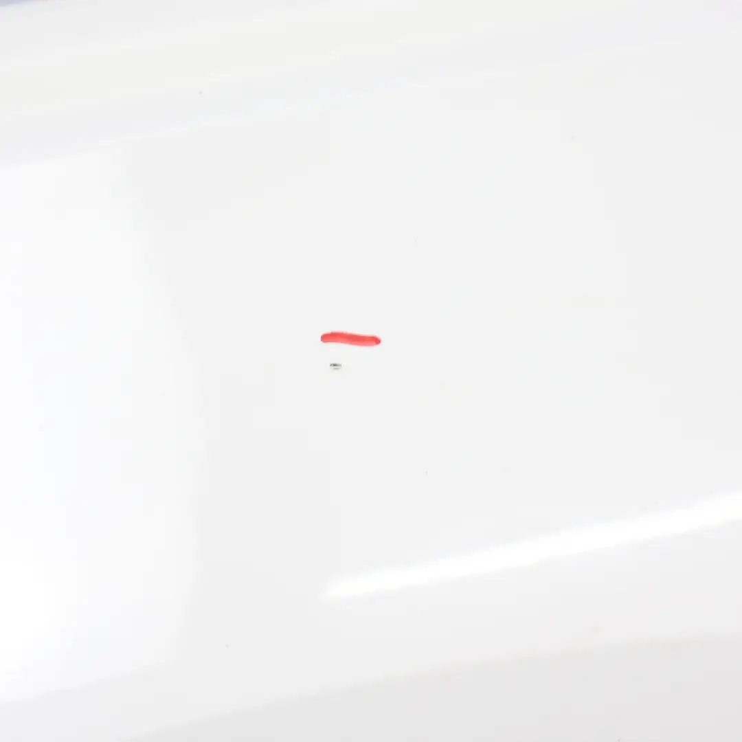 Panneau Latéral Avant Gauche Aileron Candy White - B9A pour Volkswagen Scirocco III à propos du numéro de pièce 1K8821105B Volkswagen Scirocco III Panneau Latéral Avant Gauche Aileron Candy White - B9A - SKU 1K8821105B-CAN - Numéro de pièce 1K8821105B