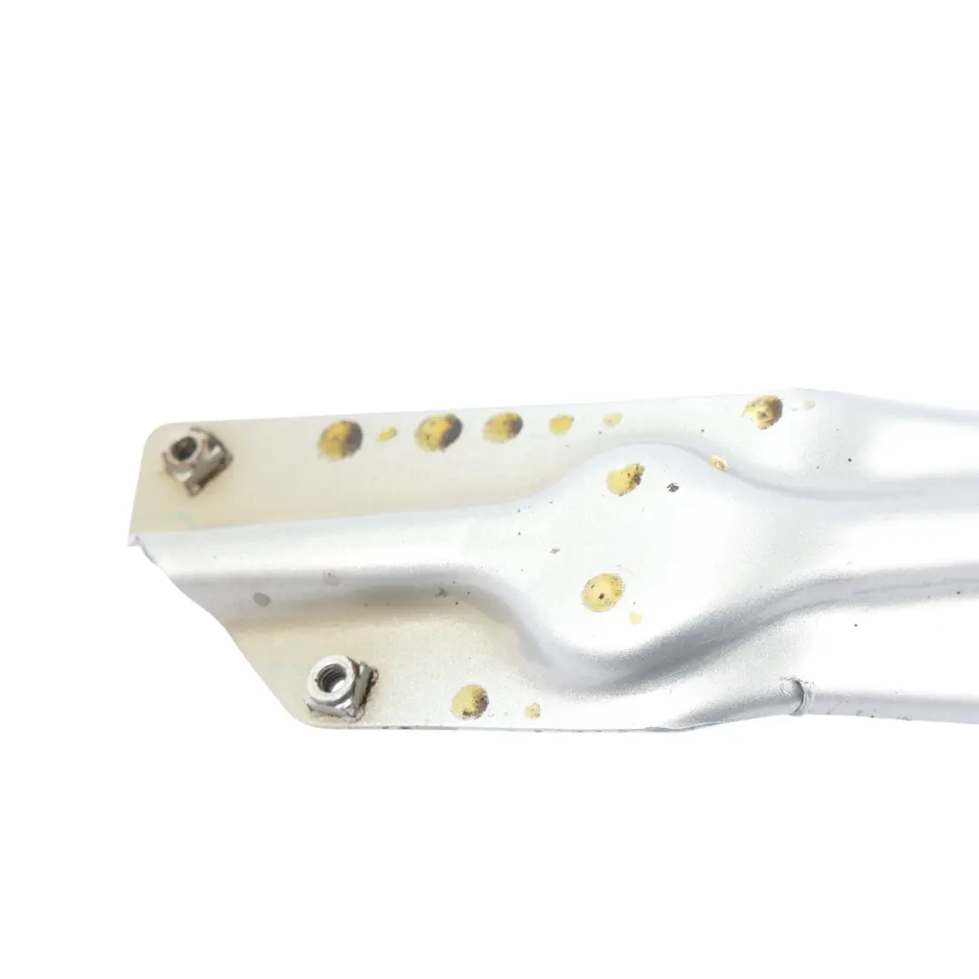 Mk3 Support Fixation Aile Avant Droite Argent Réflecteur - A7W pour VW Scirocco à propos du numéro de pièce 1K8821136 VW Scirocco Mk3 Support Fixation Aile Avant Droite Argent Réflecteur - A7W - SKU 1K8821136-RES - Numéro de pièce 1K8821136