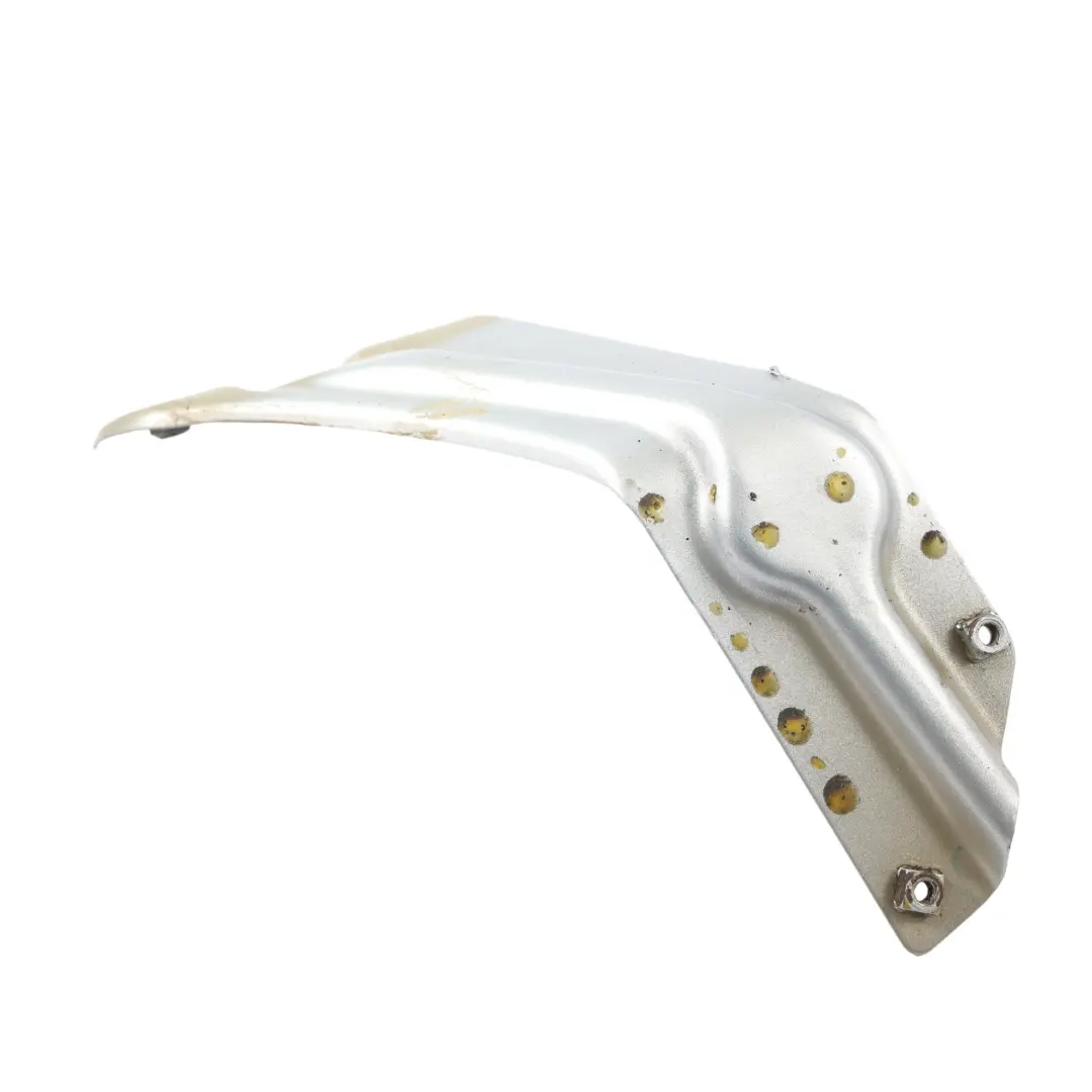 Mk3 Uchwyt Mocowanie Błotnika Prawy Przód Reflex Srebrny - A7W do VW Scirocco o numerze 1K8821136 VW Scirocco Mk3 Uchwyt Mocowanie Błotnika Prawy Przód Reflex Srebrny - A7W - SKU 1K8821136-RES - Numer Części 1K8821136