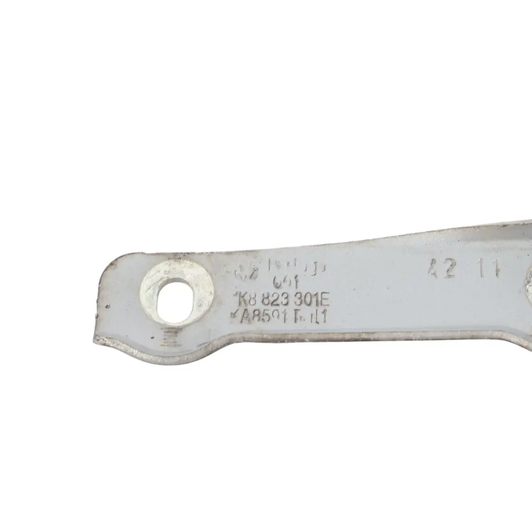 Mk3 Cerniera Cofano Anteriore Sinistra Reflex Silver - A7W per Volkswagen Scirocco con numero di parte 1K8823301E Volkswagen Scirocco Mk3 Cerniera Cofano Anteriore Sinistra Reflex Silver - A7W - SKU 1K8823301E-RES - Numero di parte 1K8823301E