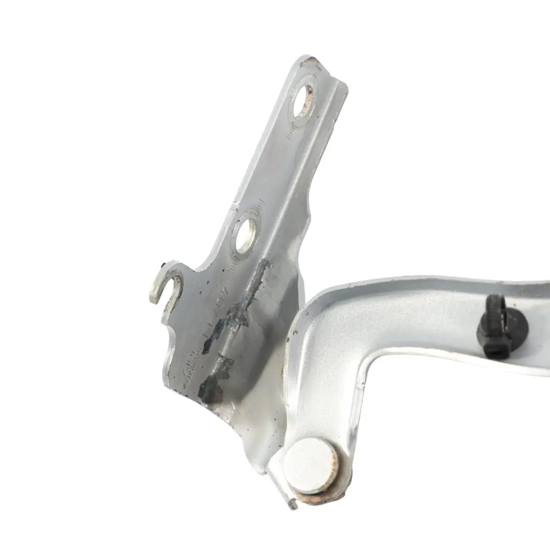 Volkswagen Scirocco Mk3 Charnière Capot Avant Gauche Argent Réflecteur - A7W - SKU 1K8823302E-RES - Numéro de pièce 1K8823302E