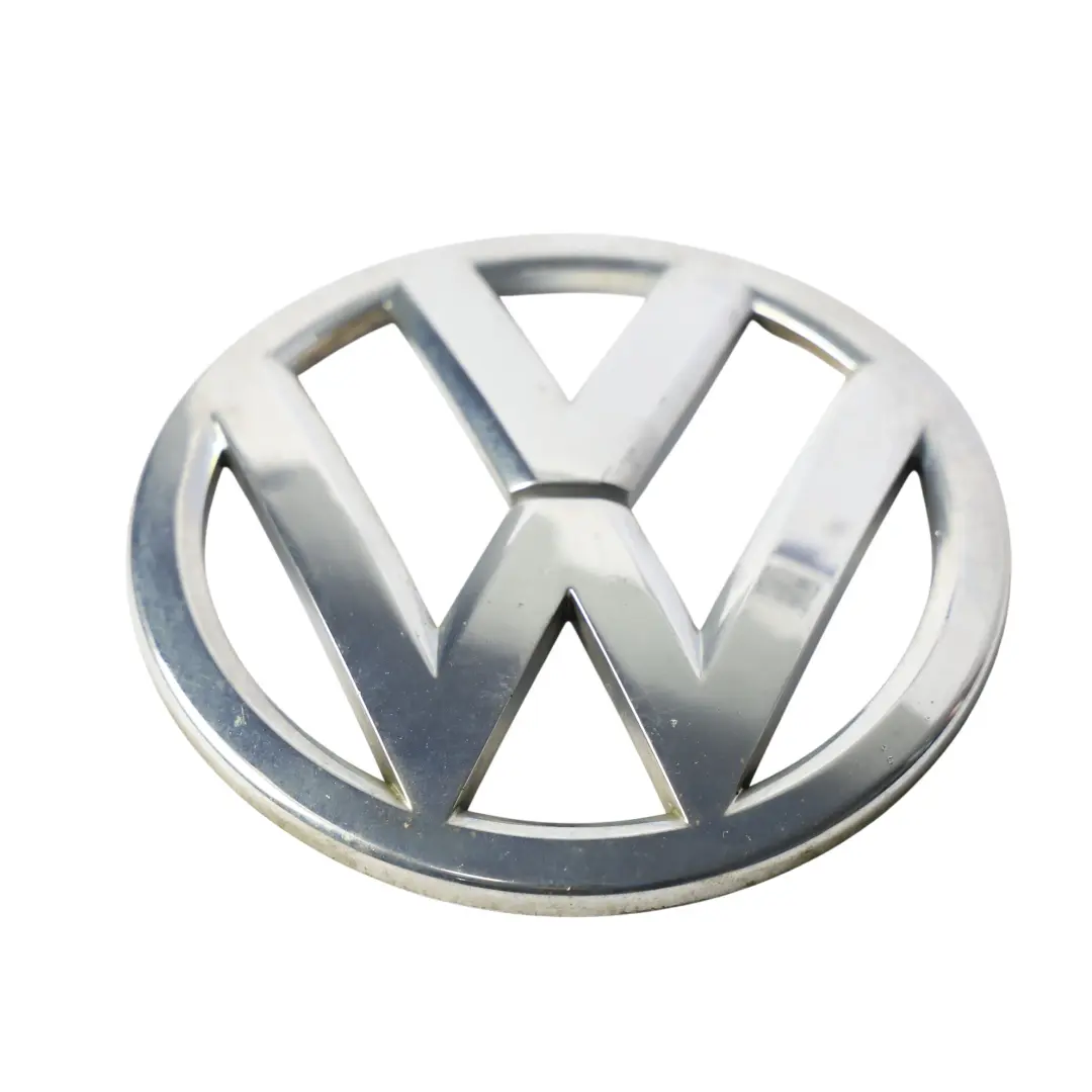 Volkswagen VW Scirocco Mk3 Logo Emblemat Przedniej Maski - SKU 1K8853601 - Numer Części 1K8853601