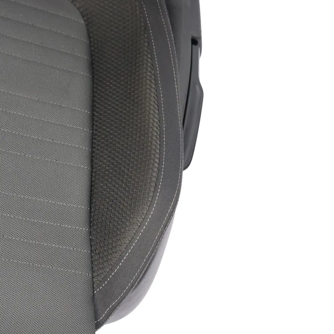 Mk3 3Dr Sedile Anteriore Sinistro Tessuto Nero Grigio per Volkswagen Scirocco con numero di parte 1K8881805AL Volkswagen Scirocco Mk3 3Dr Sedile Anteriore Sinistro Tessuto Nero Grigio - SKU 1K8881805AL-1 - Numero di parte 1K8881805AL