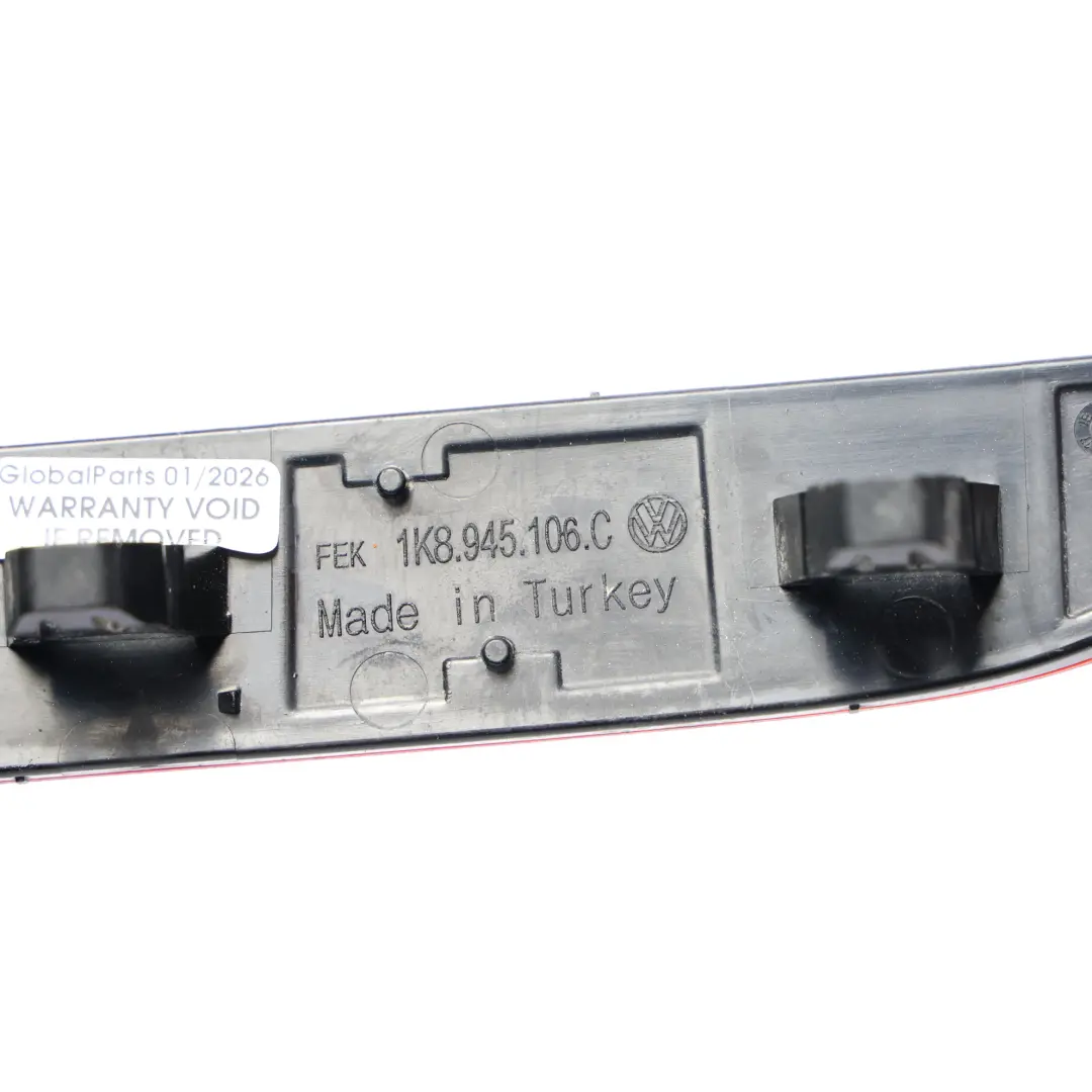 Mk3 Hintere Stoßstange Rückstrahler Rechts für VW Volkswagen Scirocco mit Teilenummer 1K8945106C VW Volkswagen Scirocco Mk3 Hintere Stoßstange Rückstrahler Rechts - SKU 1K8945106C - Teilenummer 1K8945106C