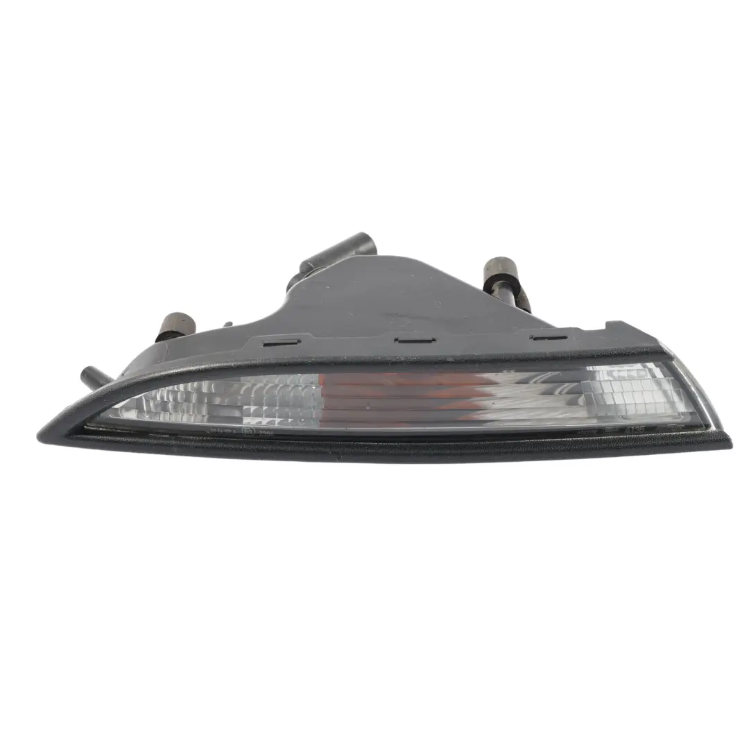 Mk3 Kierunkowskaz Przedni Prawy Przód do Volkswagen Scirocco o numerze 1K8953042E Volkswagen Scirocco Mk3 Kierunkowskaz Przedni Prawy Przód - SKU 1K8953042E - Numer Części 1K8953042E